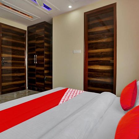 Hotel O Metro Height'S Near Nangloi Railway Metro Station Delhi  Exterior photo