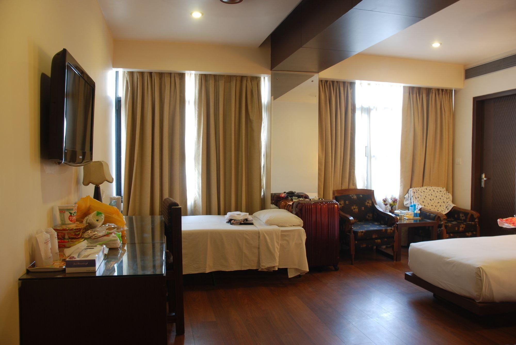 Hotel O Metro Height'S Near Nangloi Railway Metro Station Delhi  Exterior photo