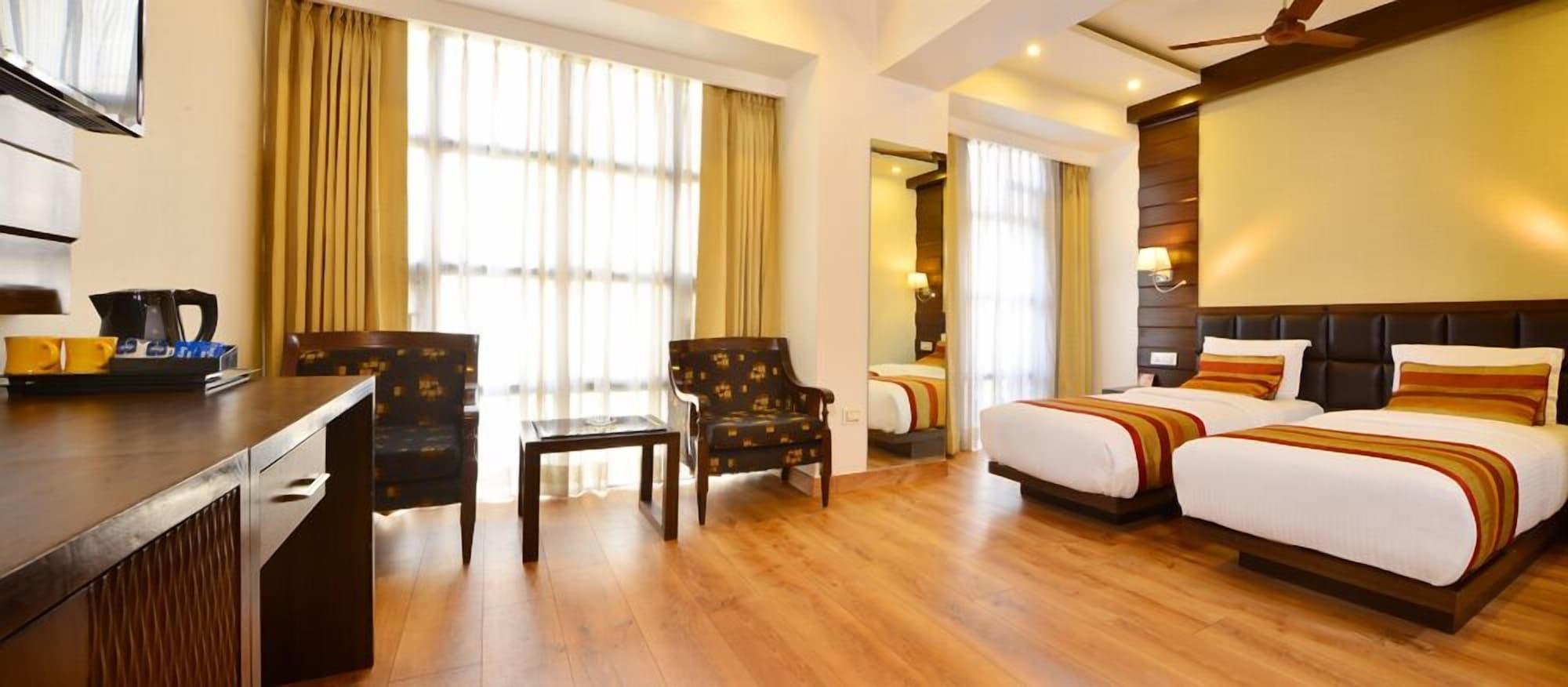 Hotel O Metro Height'S Near Nangloi Railway Metro Station Delhi  Exterior photo