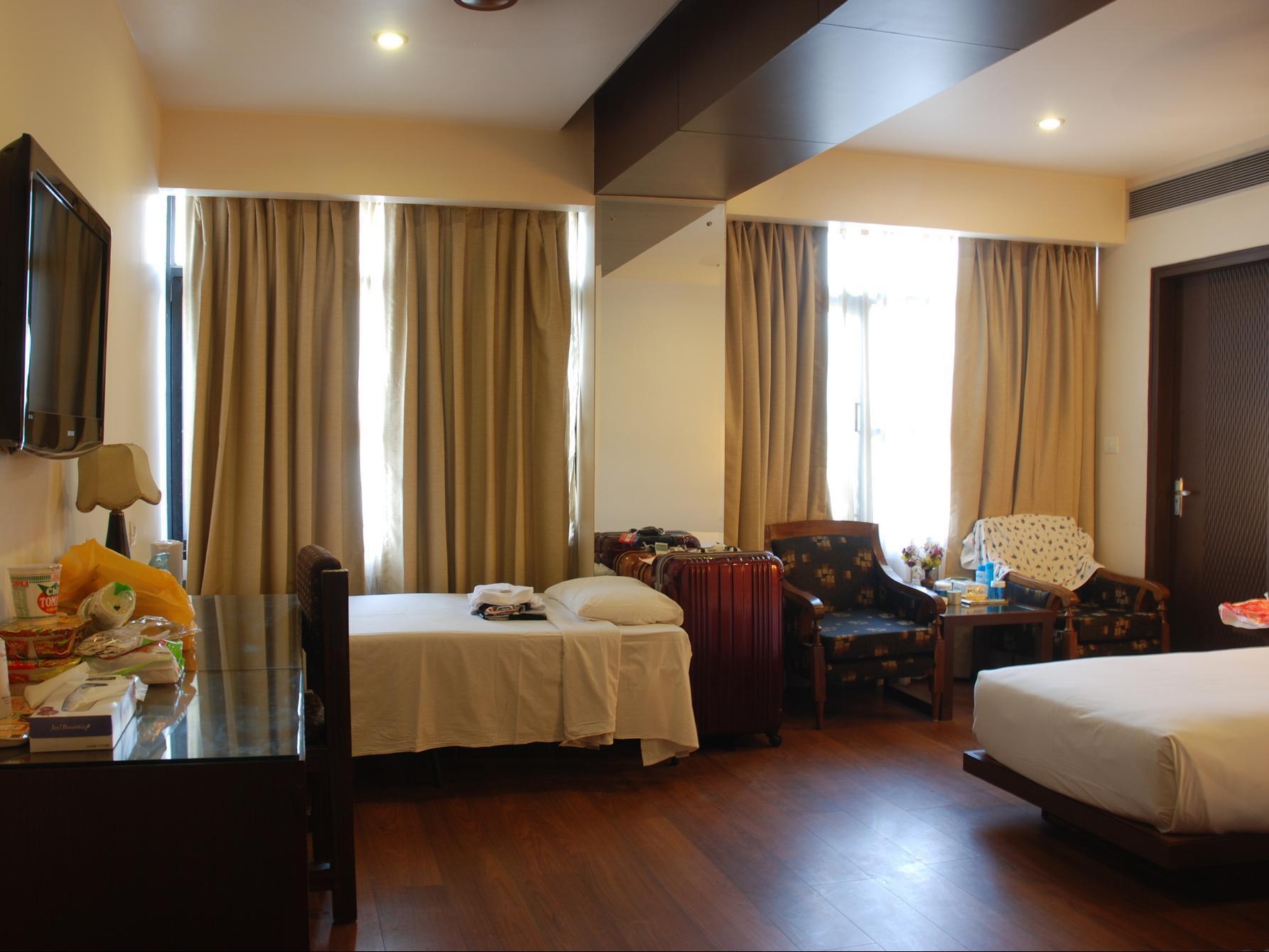 Hotel O Metro Height'S Near Nangloi Railway Metro Station Delhi  Room photo